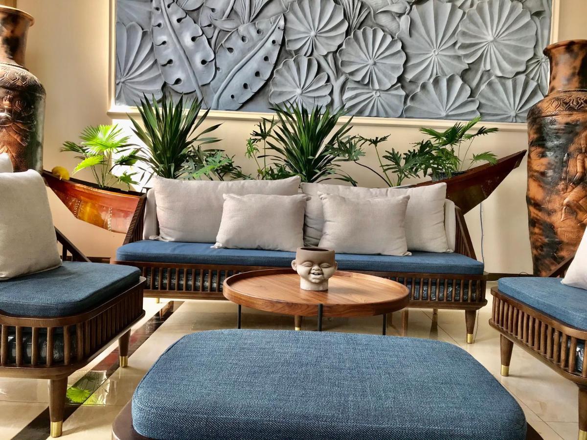 Tubong Hotel Private Enterprise Нячанг Экстерьер фото